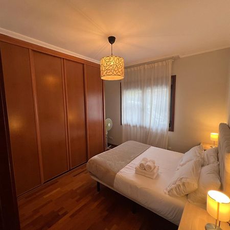 A Estrenar ,Con Vistas Al Mar Y Aparcamiento Gratis En El Casco Viejo-Centro-Zona Portuaria Lägenhet Vigo Exteriör bild