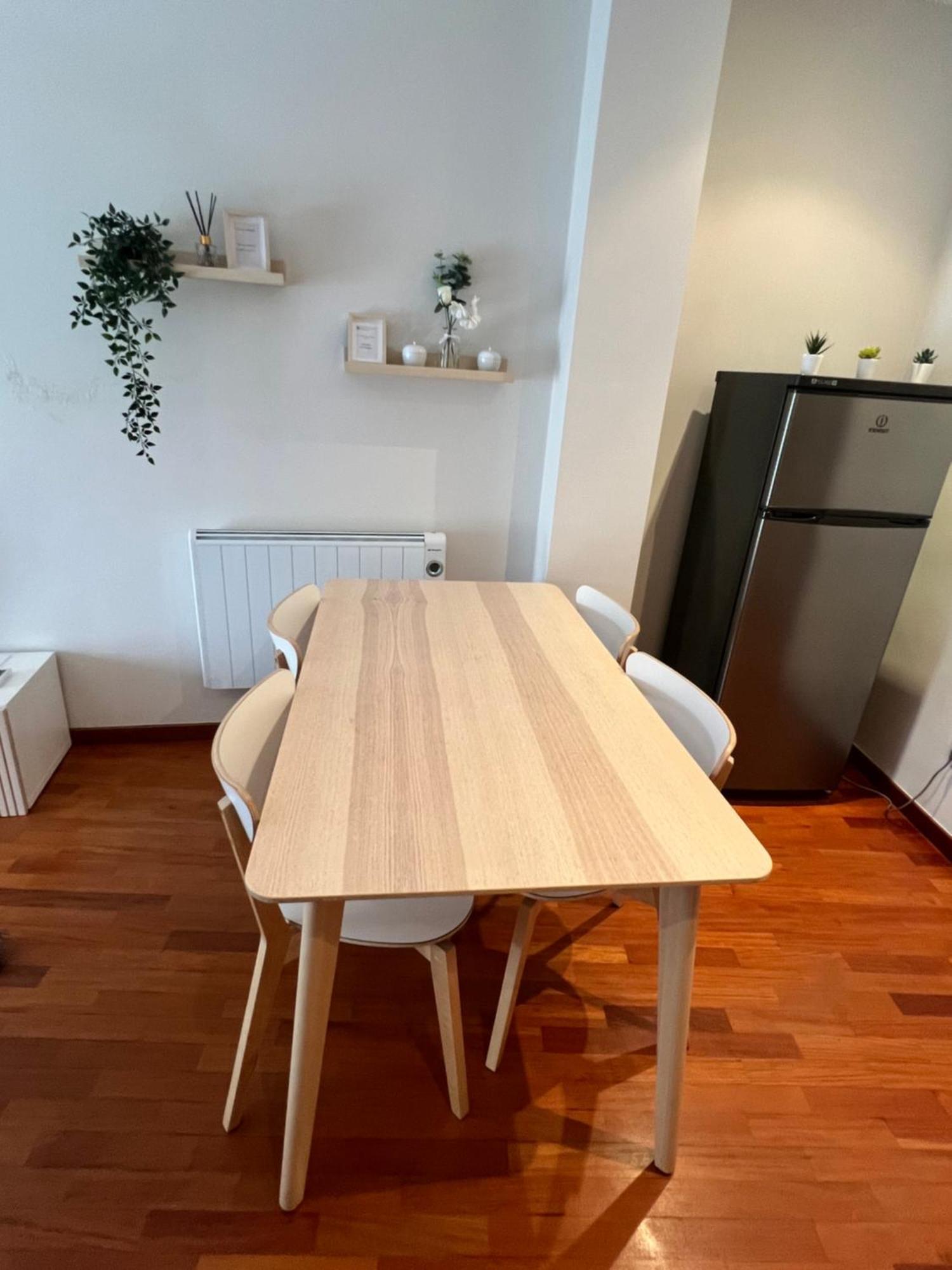 A Estrenar ,Con Vistas Al Mar Y Aparcamiento Gratis En El Casco Viejo-Centro-Zona Portuaria Lägenhet Vigo Exteriör bild